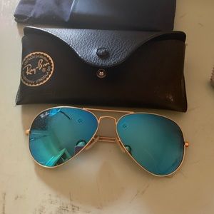 Smaller ray ban avaitors - blue mirror